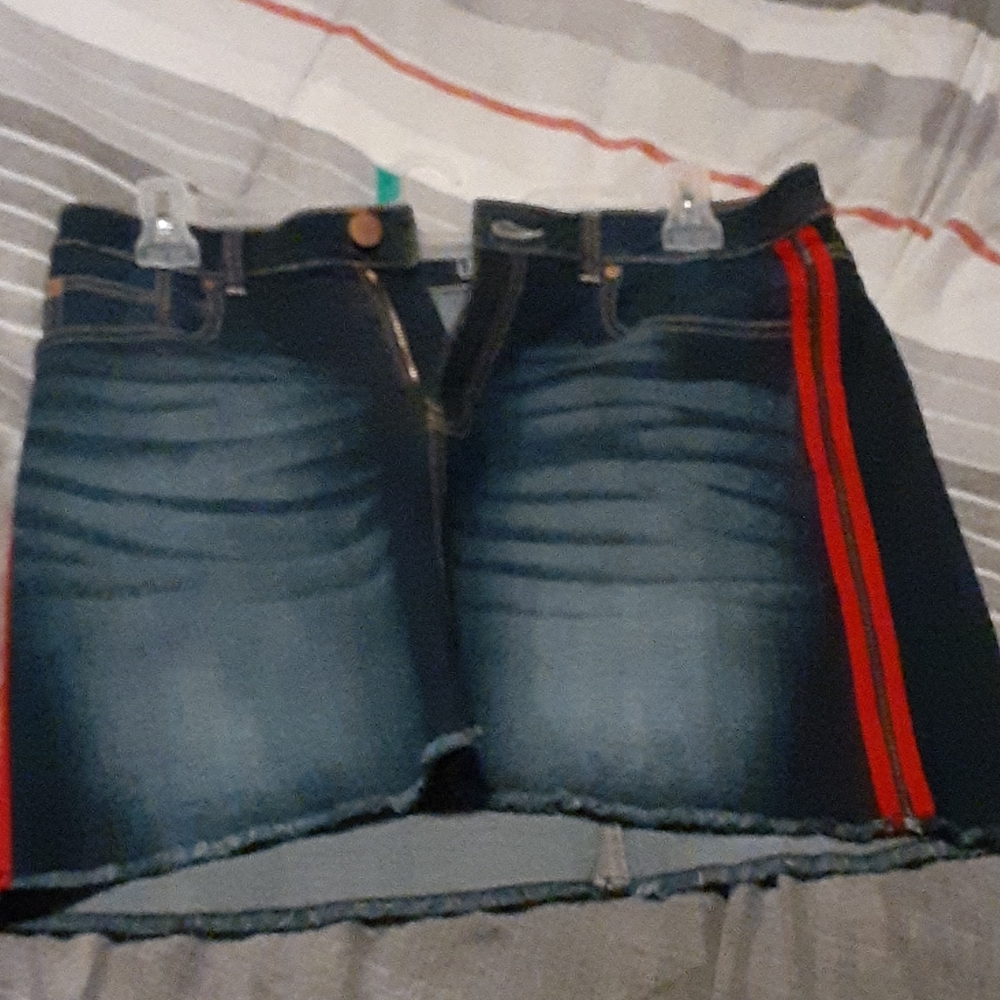 Skirt